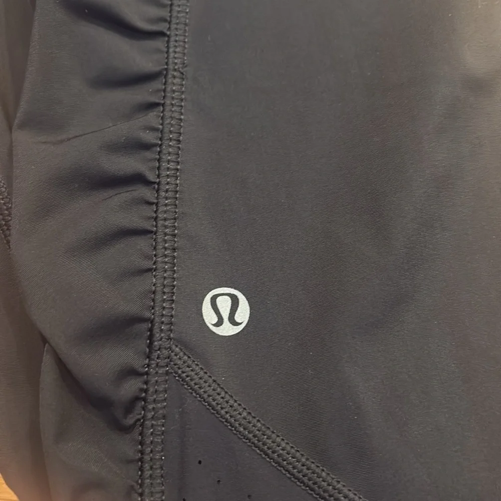 Lululemon Athletica Black and Blue Capris
